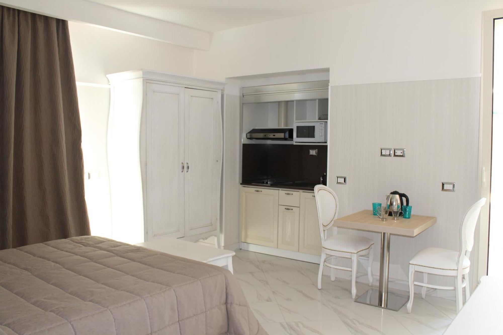 Hotel Residence Villa Del Mare 리미니 외부 사진